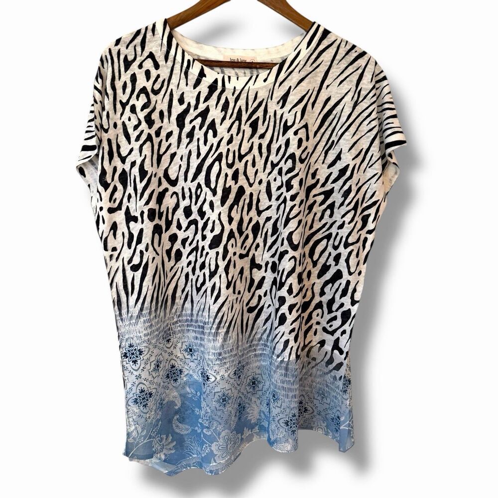 Jess & Jane Small "Panthera" Tunic Top Animal Blouse Lightweight Blue Hem NWT